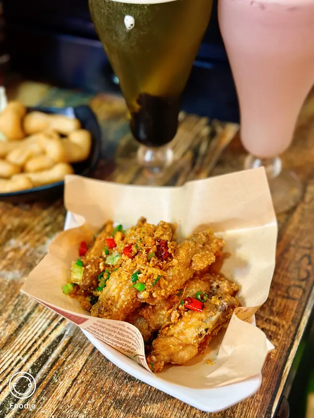 避風塘單骨雞翼