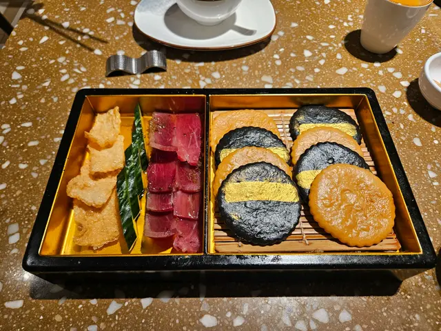 蜜汁金華火腿烤雙方