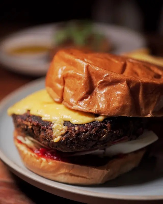 𝘏𝘢𝘳𝘪𝘴𝘴𝘢 𝘙𝘰𝘢𝘴𝘵 𝘝𝘦𝘨𝘨𝘪𝘦 𝘉𝘶𝘳𝘨𝘦𝘳