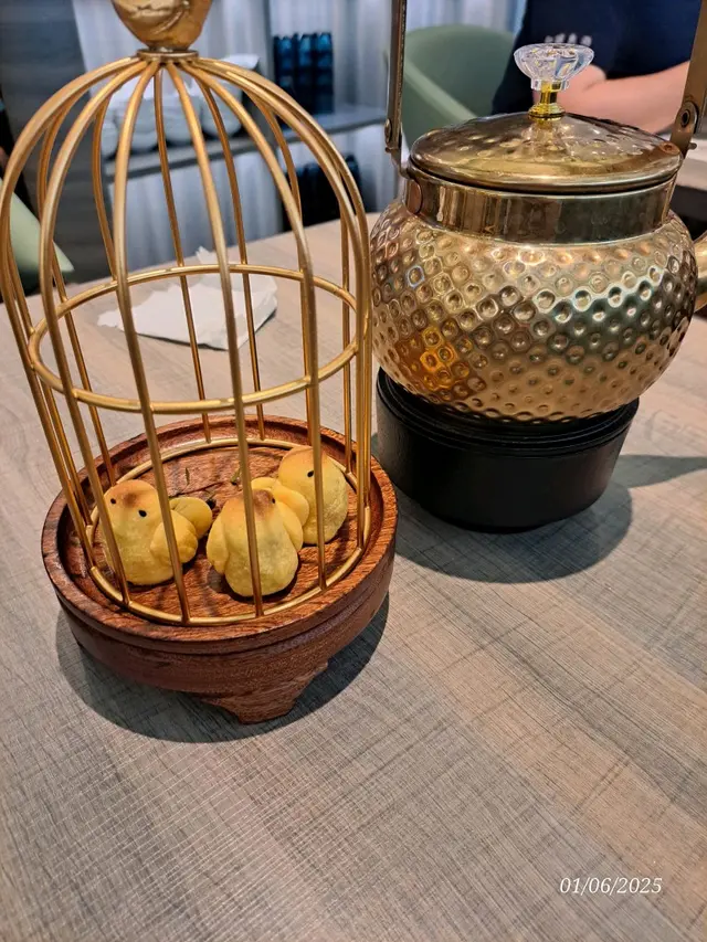 鳳梨餡唔太甜👍