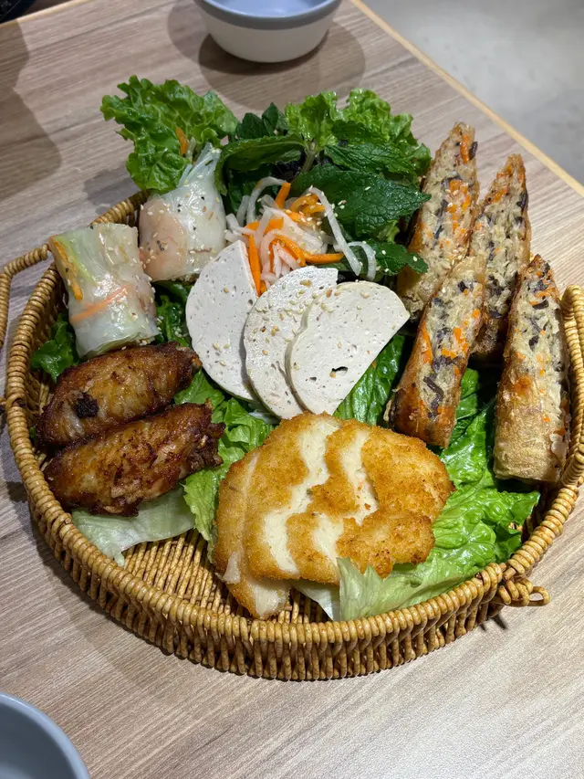 河內小食拼盤