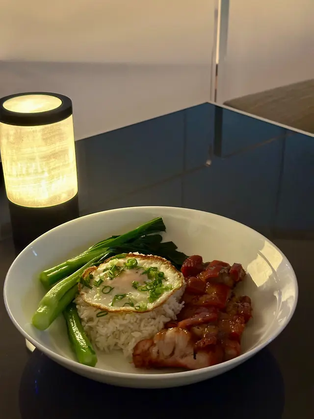 #香港美食#尖沙咀美食#尖沙咀#維港夜景#叉燒飯#煎蛋叉燒飯#香港麗晶酒店#regenthotel#charsiu#hkfood#hkfoodie#hkfoodblogger#victoriaharbor
