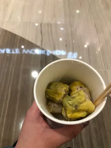 木耳鱼肉烧卖七粒