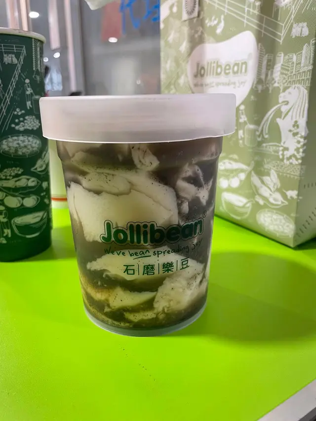 黑白芝麻豆腐花