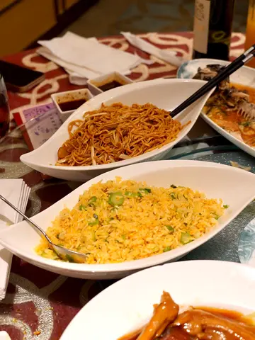 金腿带子粒炒饭