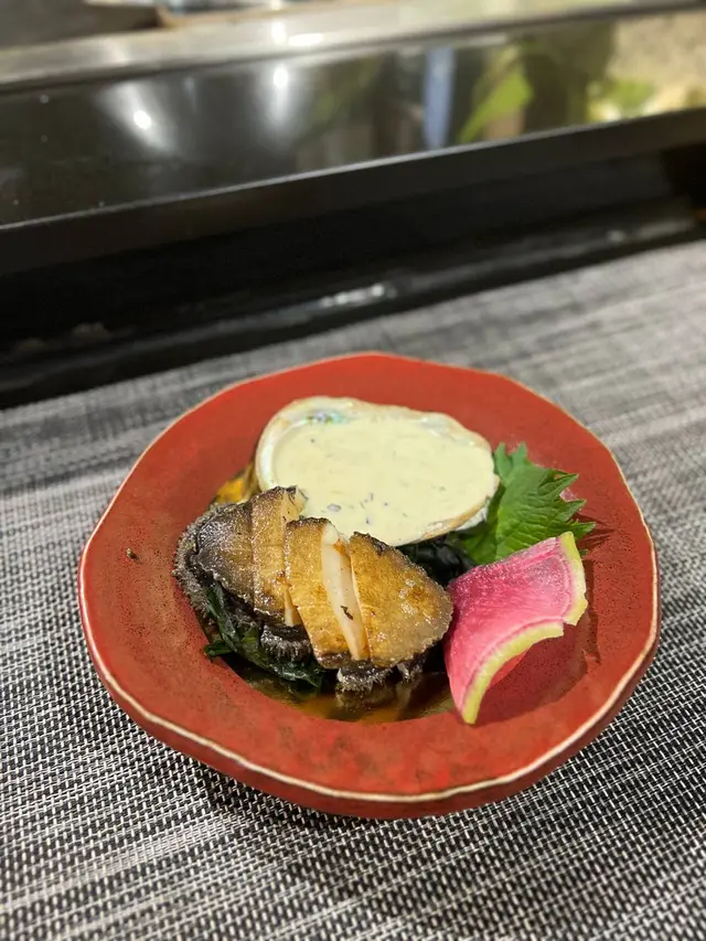 原隻鮮活南非鮑魚