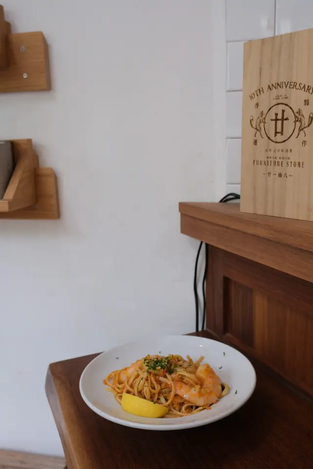 香煎蝦配意大利烏魚子扁意粉