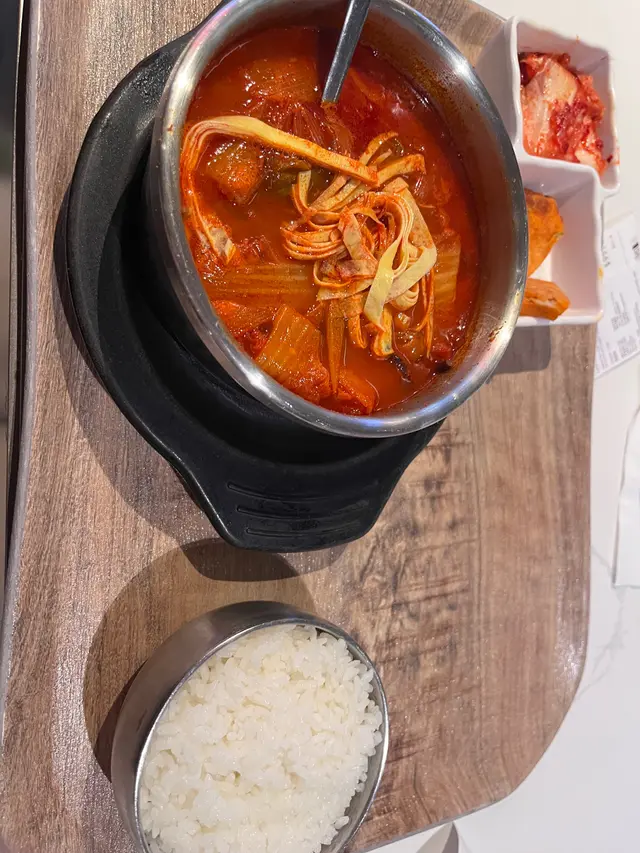 #中伏  #難食到一個點 #難食又唔抵 