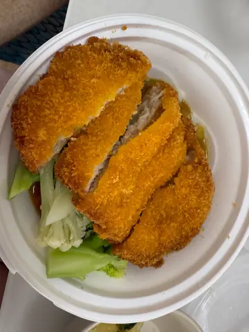 吉列豬扒咖喱飯