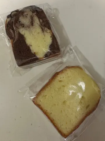 朱古力雲石磅蛋糕+鮮牛油磅蛋糕