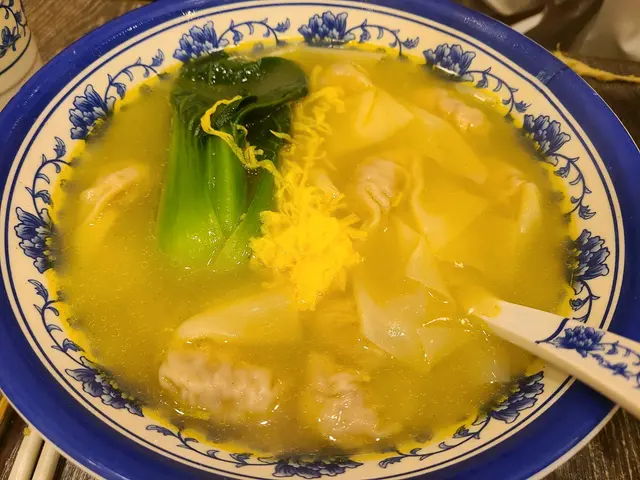 雞湯小雲吞