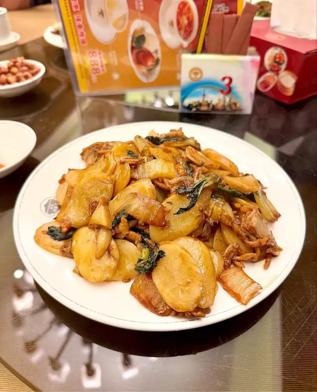 津白肉絲炒年糕