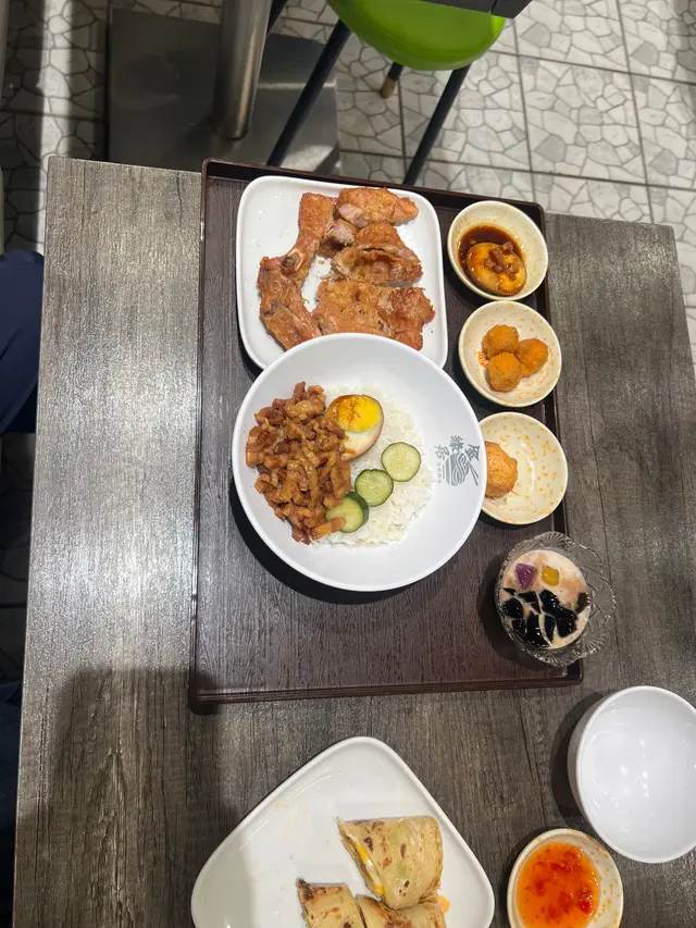 香酥排骨滷肉飯（餐）