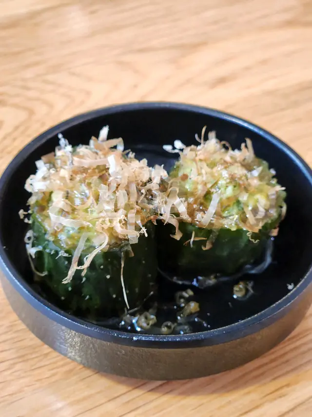 前菜: 芥末醬油漬青瓜