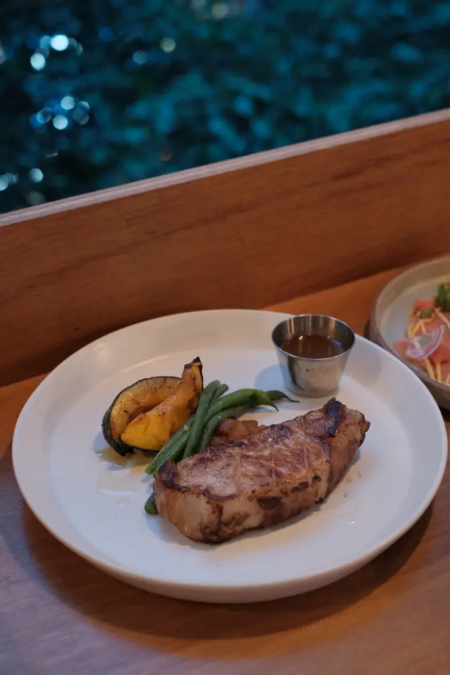 扒日本豚肉220克