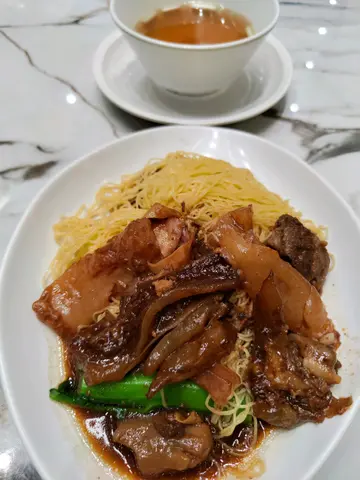 柱侯靚牛腩撈麵