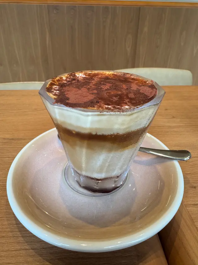 Tiramisu  Latte