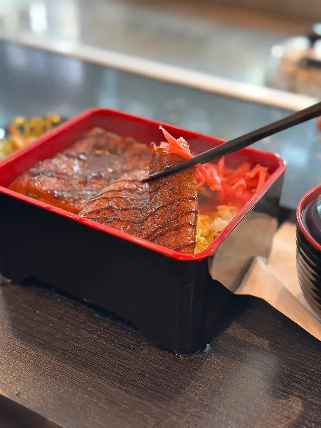 鰻魚定食