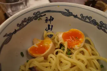 神山豚角沾汁麵