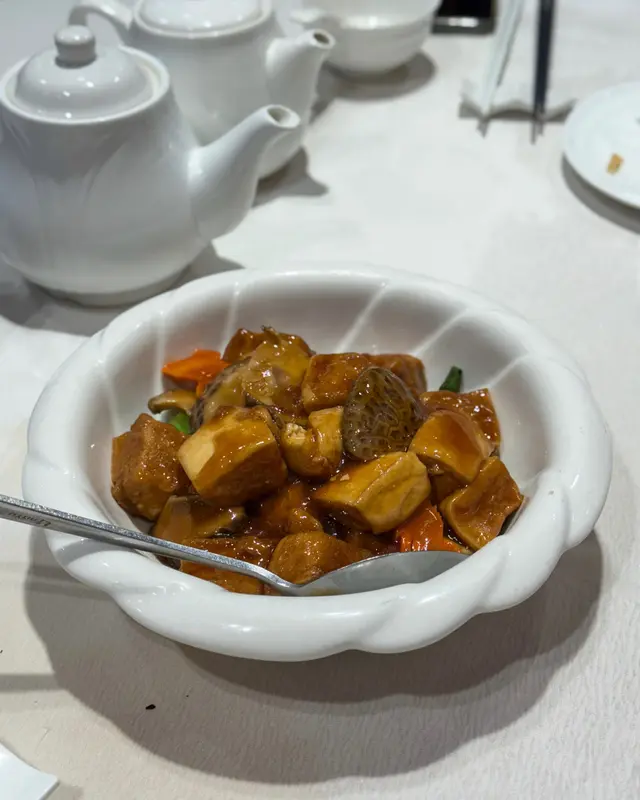 蠔王花菇紅燒豆腐