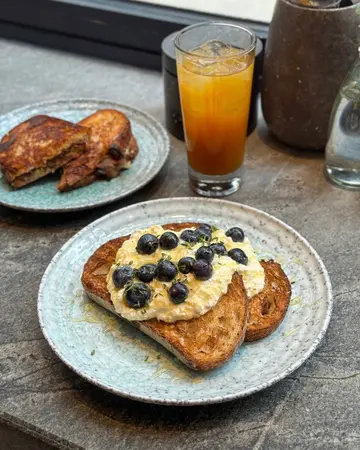 Ricotta Toast