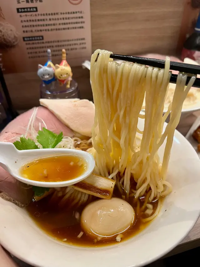 地雞醬油拉麵🍜🤎