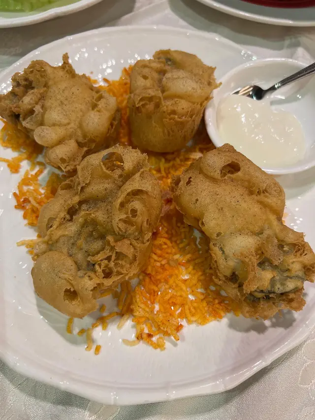 天婦羅桶蠔生菜包