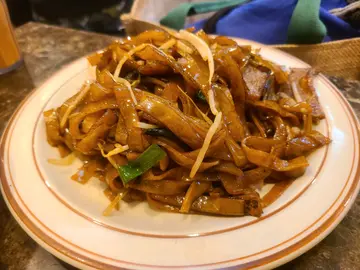 乾炒牛河