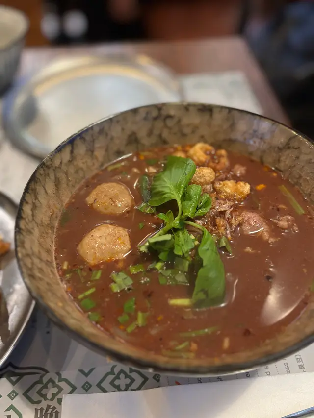 一滴不留招牌船麵