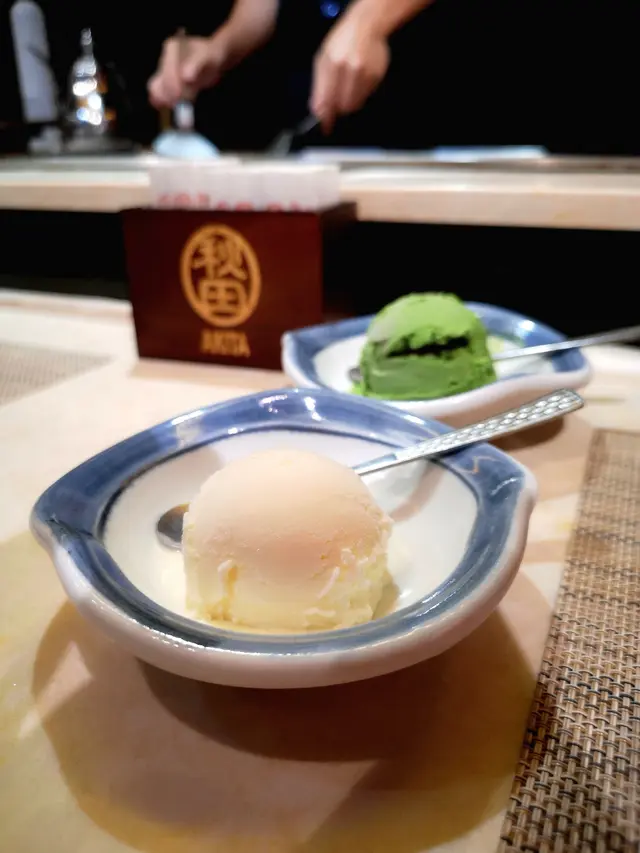 抹茶和雲呢拿雪糕