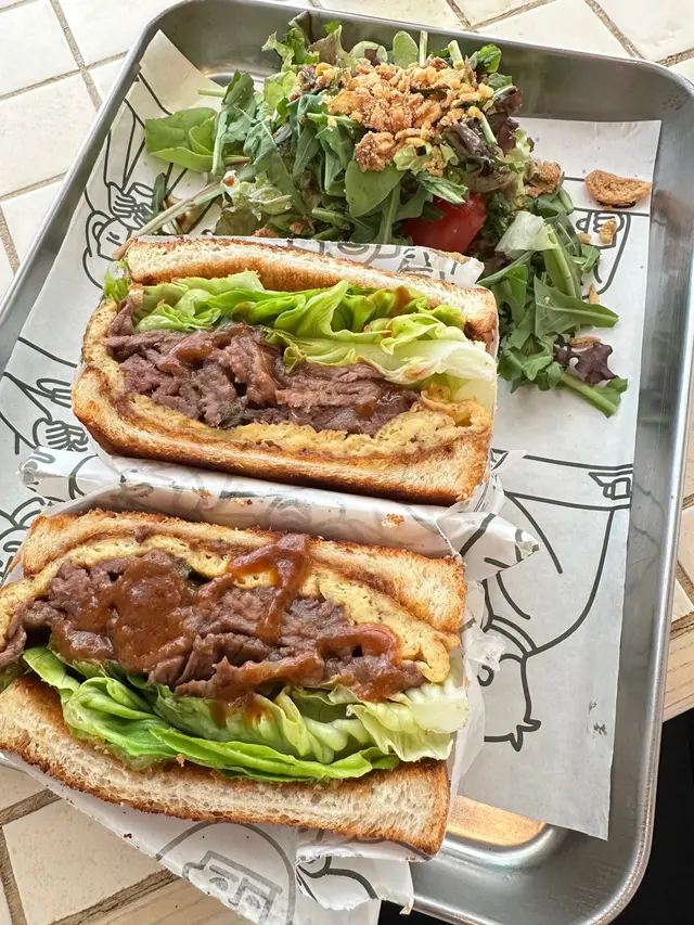 Satay Beef Sandwich