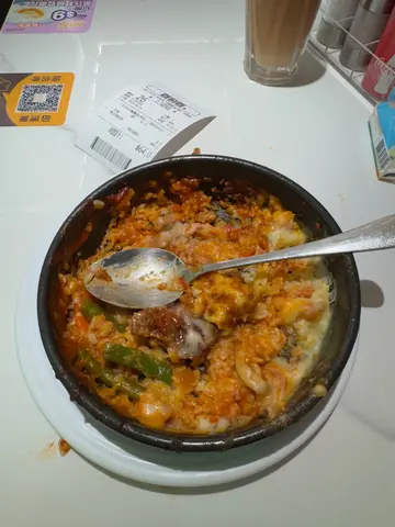 红白鸳鸯焗饭