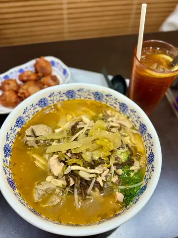 小锅米线 小小辣