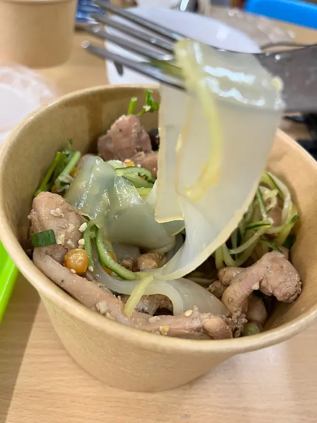 招牌涼皮加雞絲