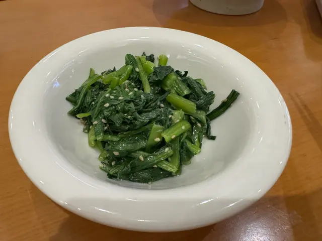 掠拌青野菜葉