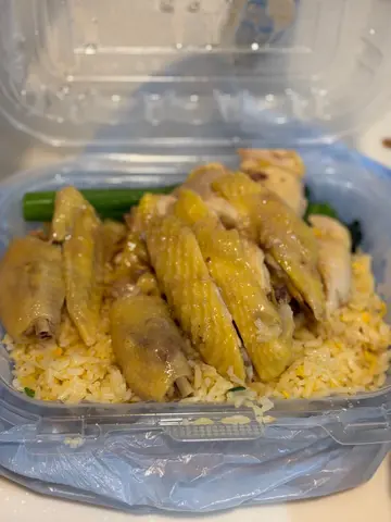 招牌鹽焗雞炒底  