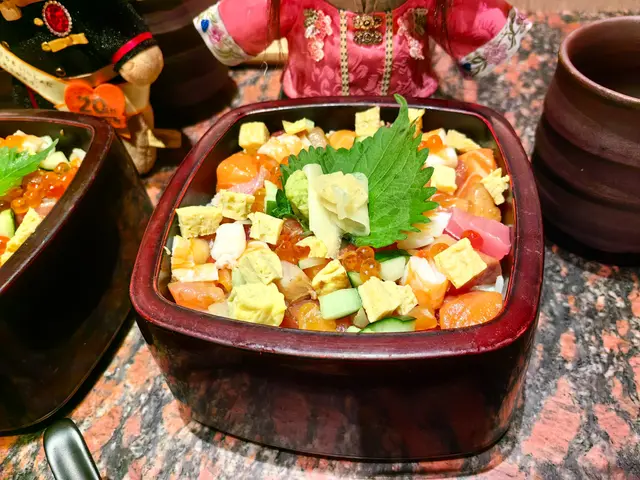 直送魚鮮角切飯定食