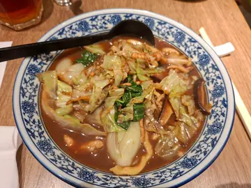 家传老上海粗汤面