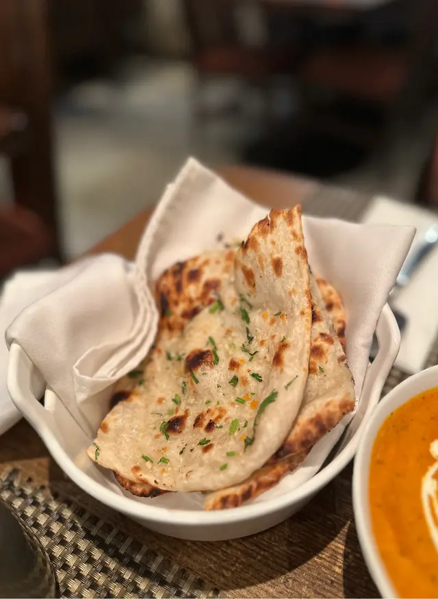 Garlic  Naan
