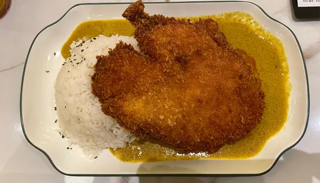 咖喱吉列豬扒飯