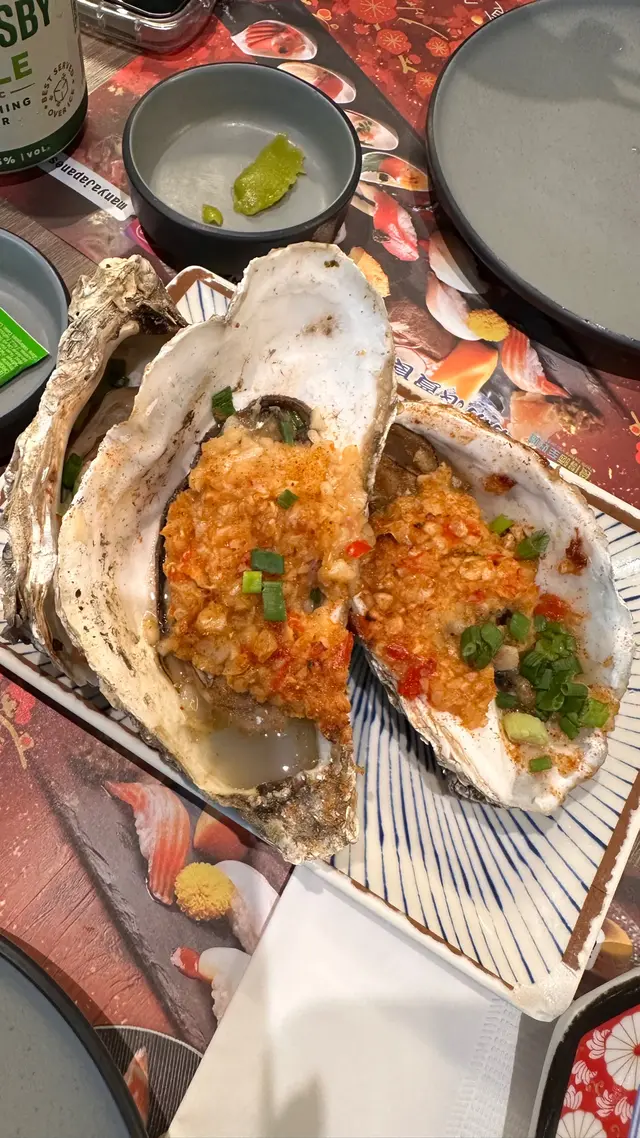 大大隻蒜蓉燒生蠔
