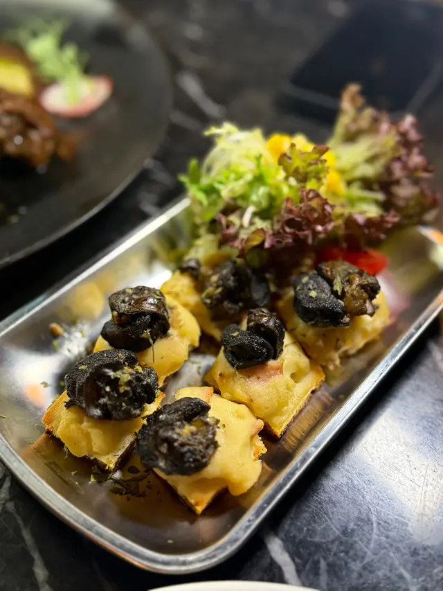 法式多士薯蓉焗田螺