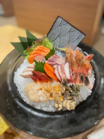 刺身拼盘