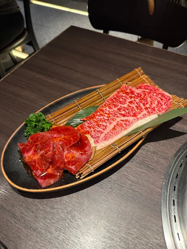 黑毛和牛大判燒拼US牛板腱肉