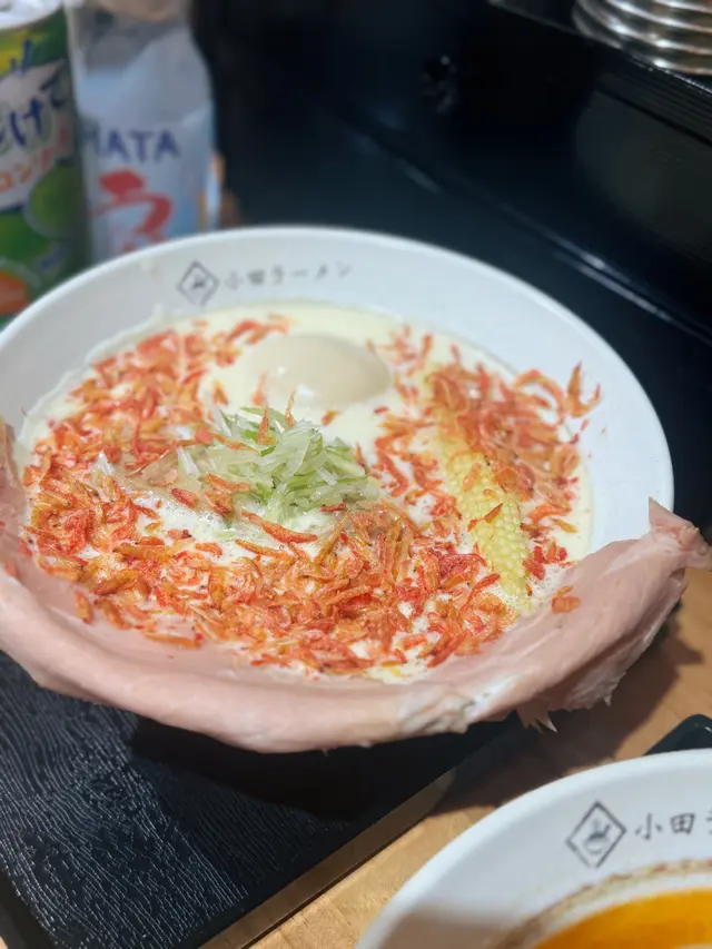 櫻花蝦濃郁雞白湯拉麵 