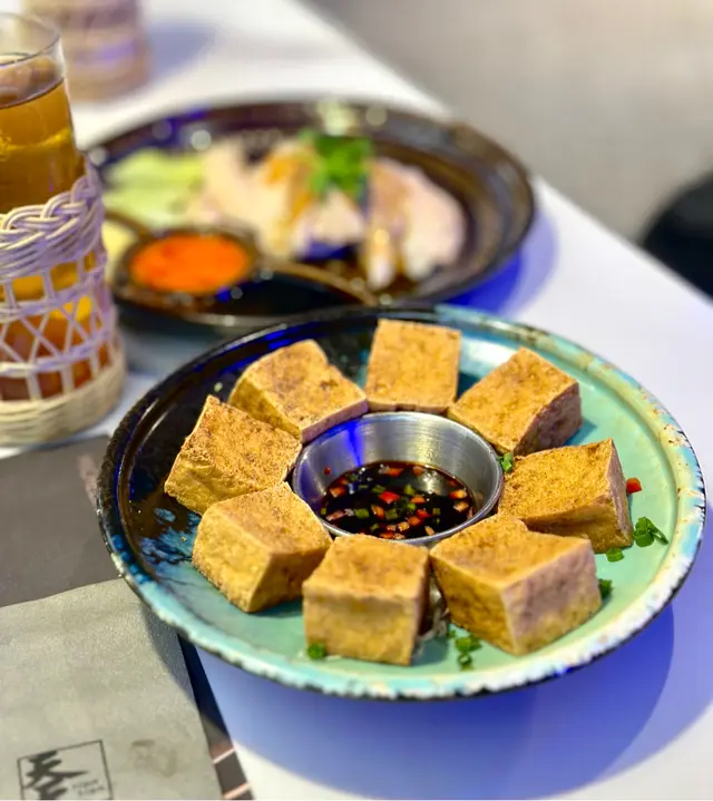 酥炸椒鹽豆腐