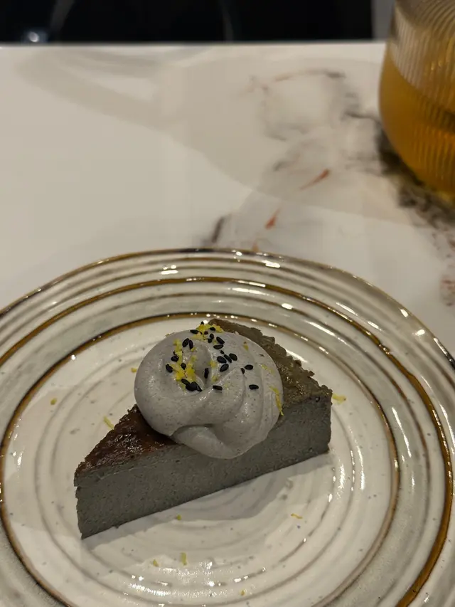 芝麻芝士蛋糕