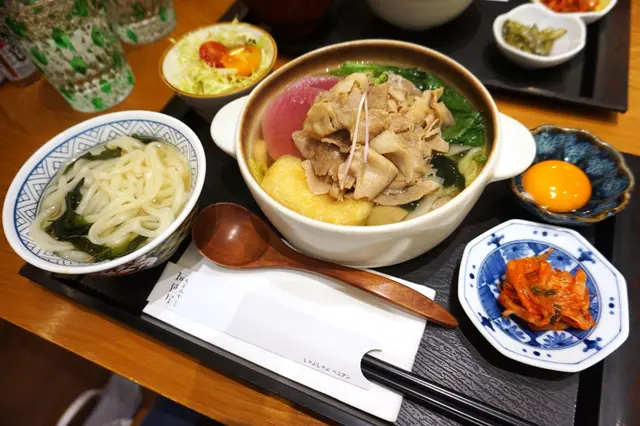 宮崎黑豚肉、日式昆布柴魚鍋定食