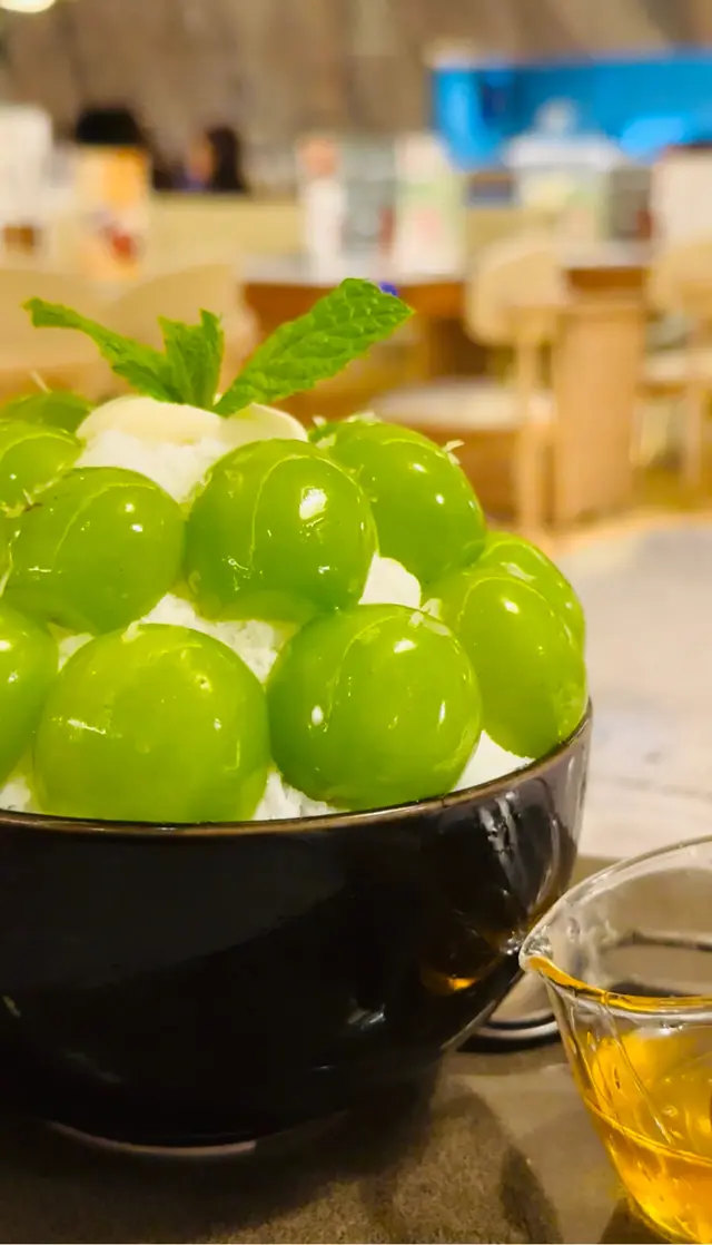 多肉青提蜂蜜椰冰