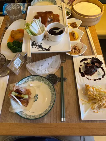 片皮鸭餐